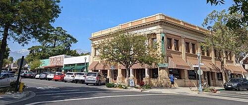 Verbal Building and intersection in Claremont, CA, where goCarBuyer.com buys vehicles for cash in Los Angeles County.