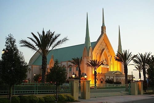 Iglesia Ni Cristo Chapel in Montclair, CA, where goCarBuyer.com buys vehicles for cash in San Bernardino County.